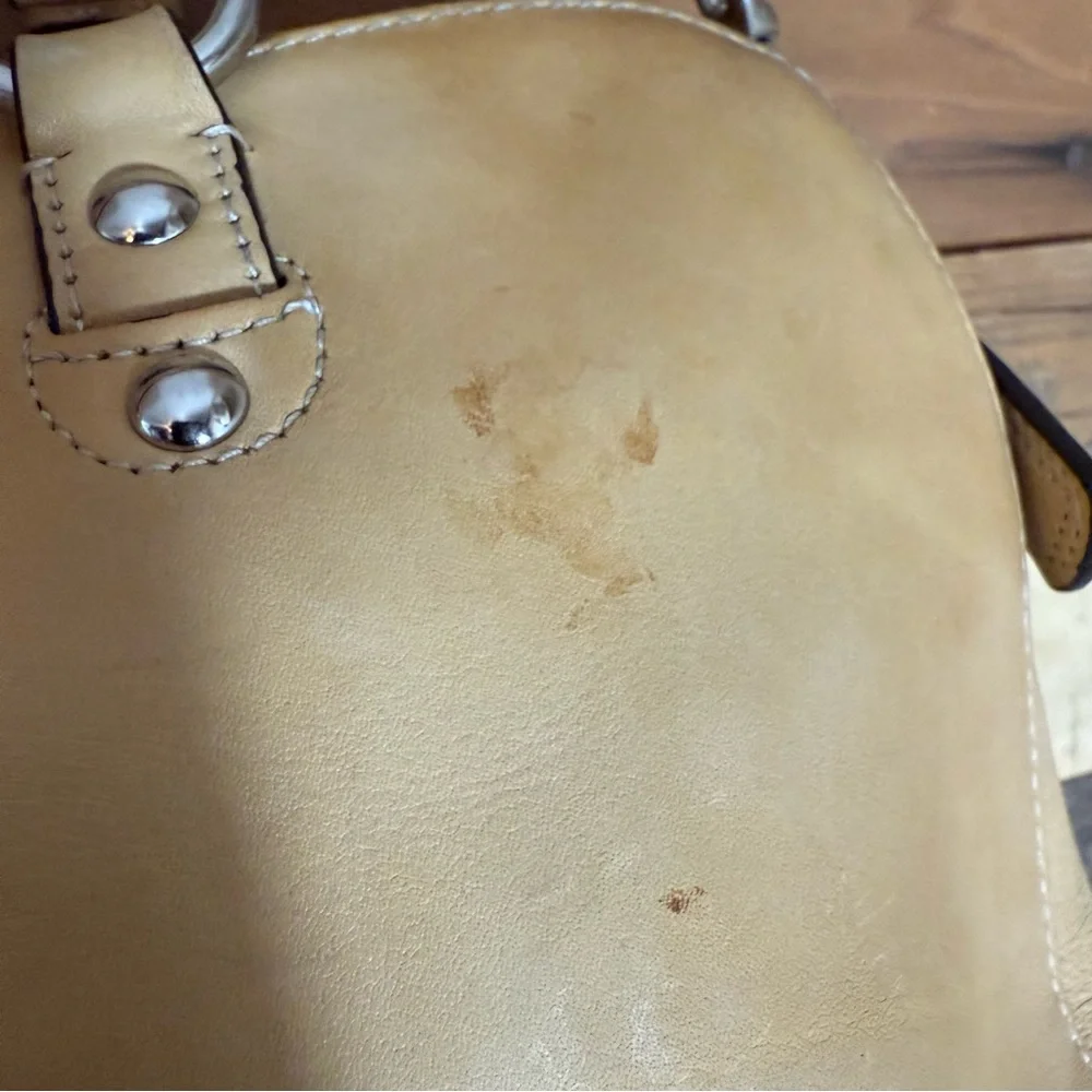 Coach Chelsea Tan Leather Purse Handbag F14017‎